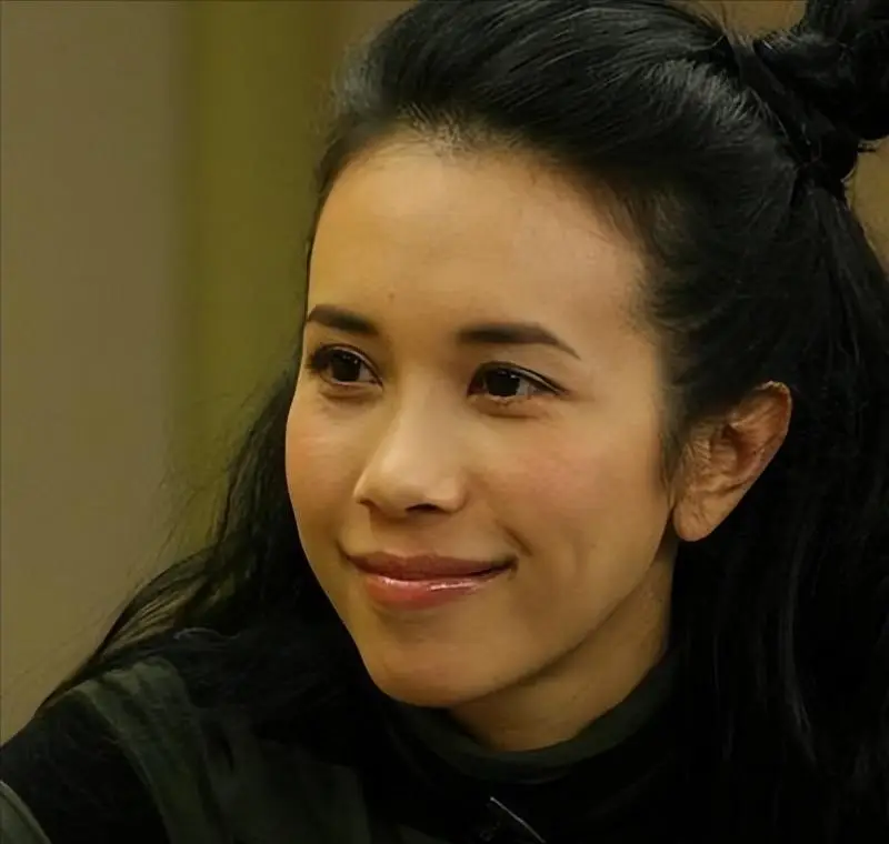 长得丑身材好明星_娱乐圈长得很像的明星_身材好的女明星