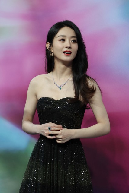 内娱女明星TOP10：颜值与演技并存，她们是如何征服观众的？