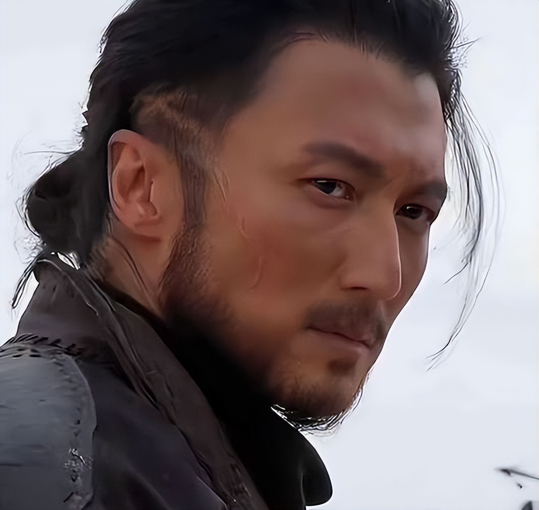  谢霆锋 演艺事业 爱国情怀 _谢霆锋 央视文娱 人民文娱 _谢霆锋淡出娱乐圈